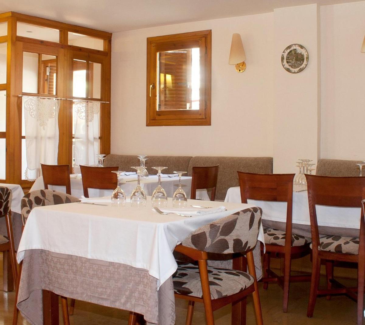 Hotel-Restaurante Badain Lafortunada Екстериор снимка